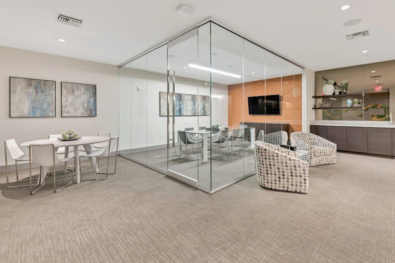 Provident Grand Luxury Short-Term Residences Дорел Экстерьер фото