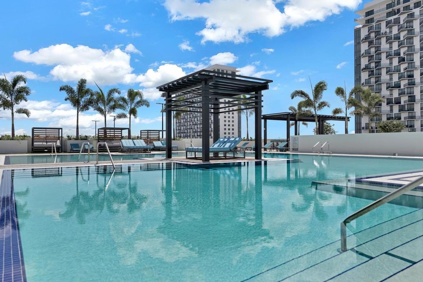 Provident Grand Luxury Short-Term Residences Дорел Экстерьер фото